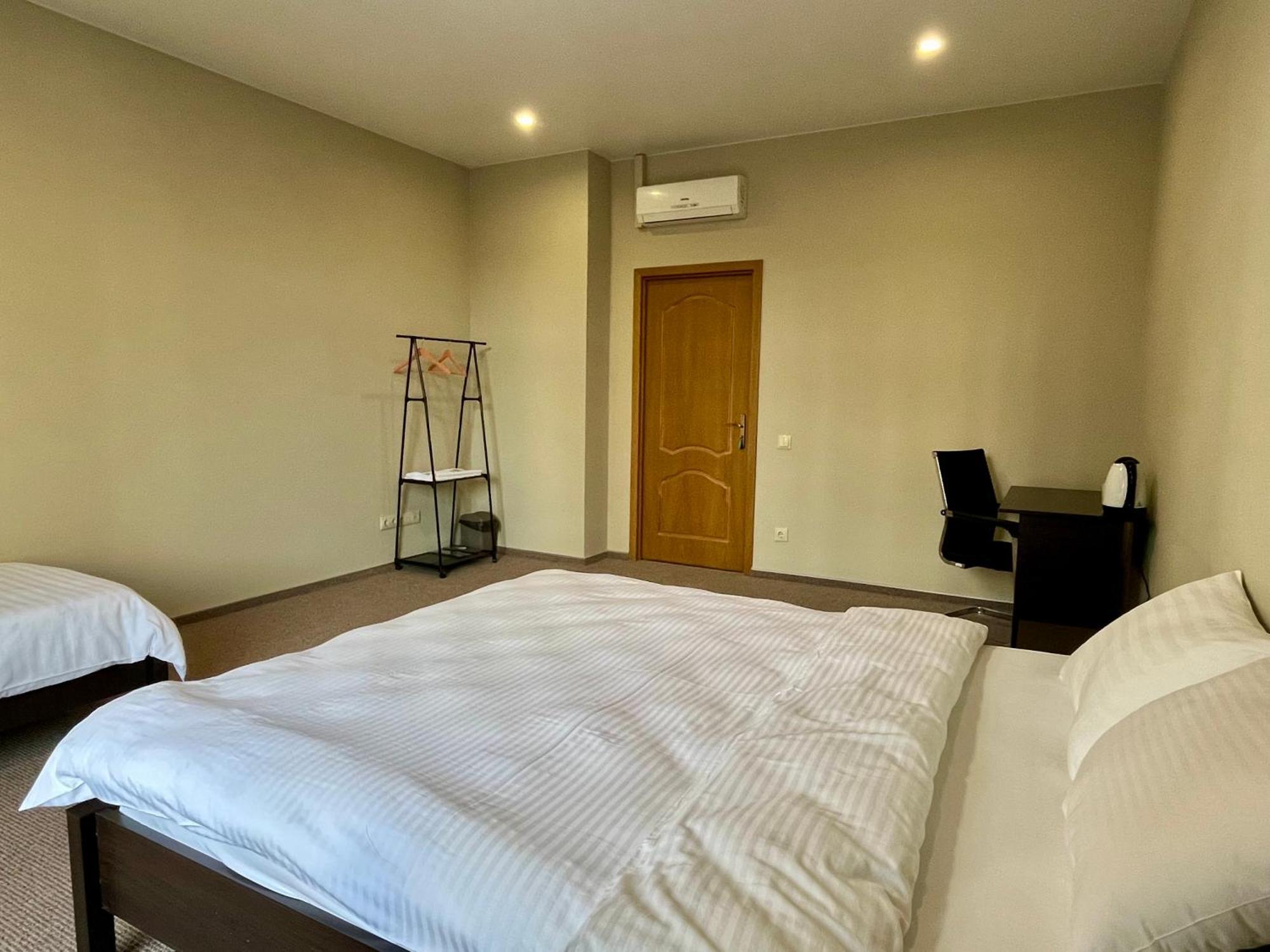 קייב 4Room Hostel מראה חיצוני תמונה